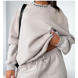 White Fox Crewneck XS/S